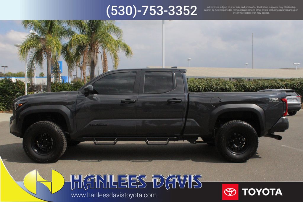 2025 Toyota Tacoma TRD Off-Road photo 2