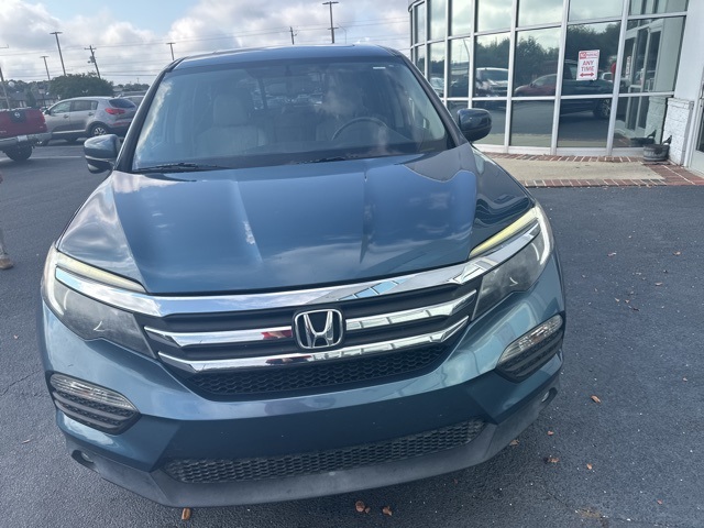 2016 Honda Pilot EX-L photo 10