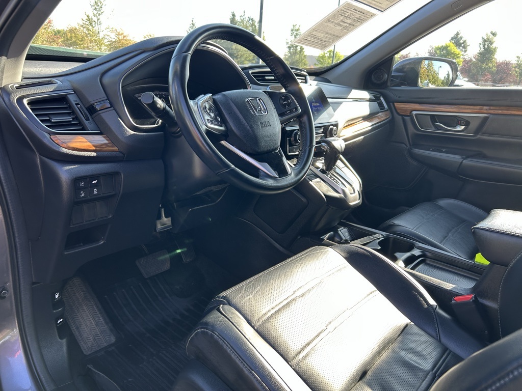 2018 Honda CR-V Touring photo 11