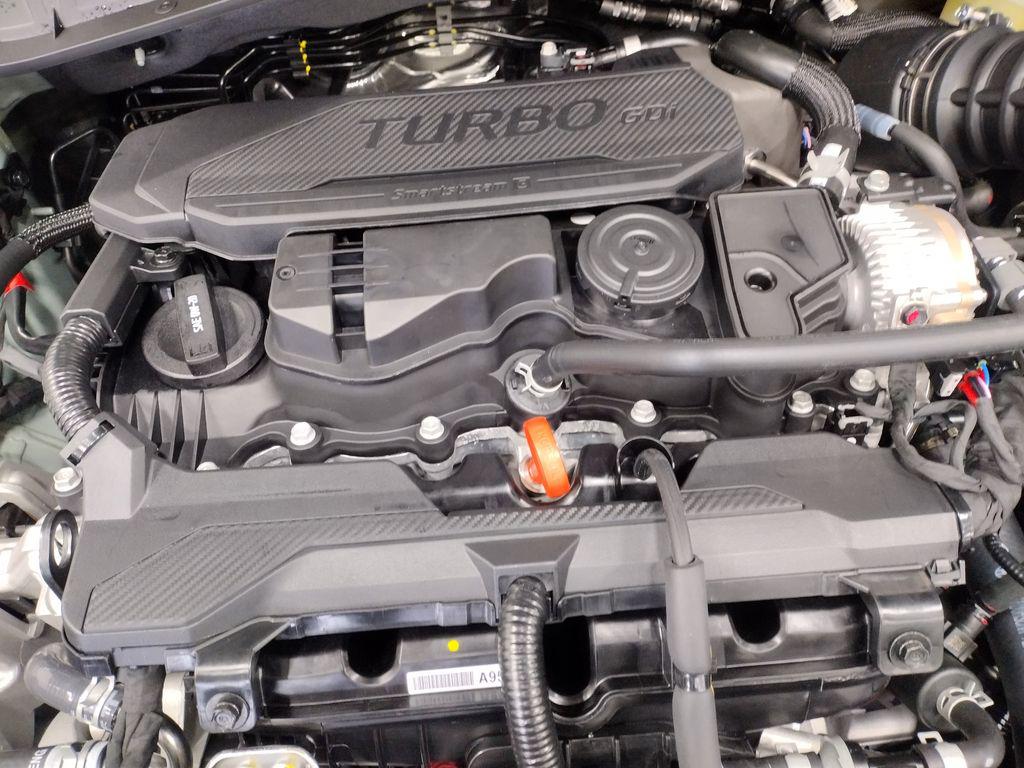 2026 Hyundai Kona SEL photo 4