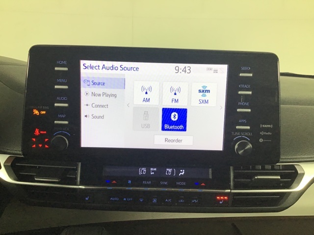 2021 Toyota Sienna XLE photo 14