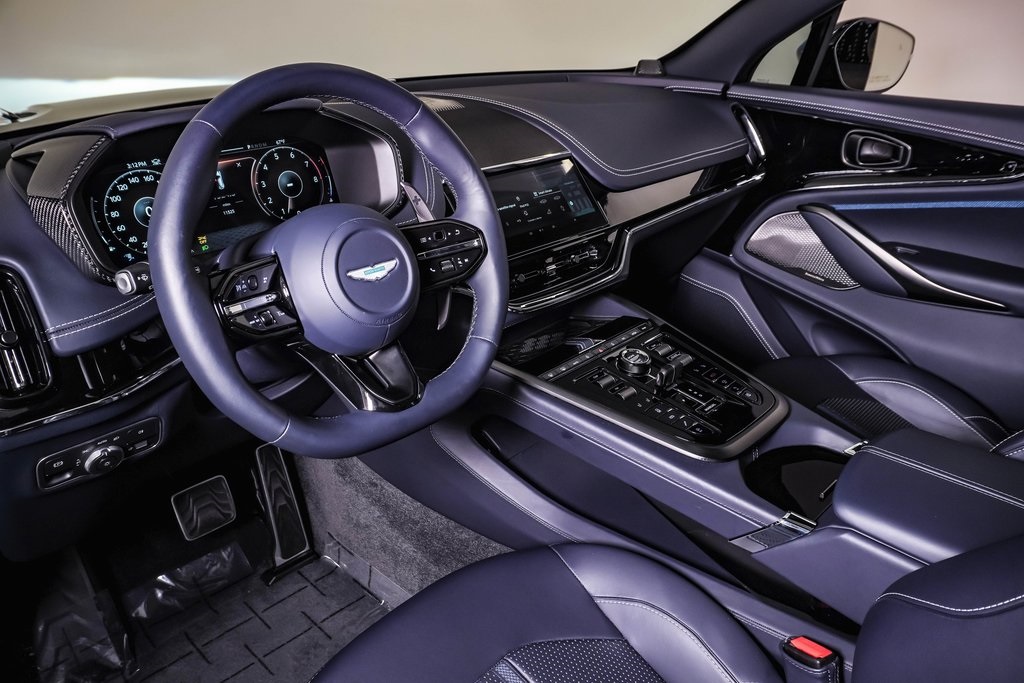 2025 Aston Martin DBX AM8 DBX707 photo 22