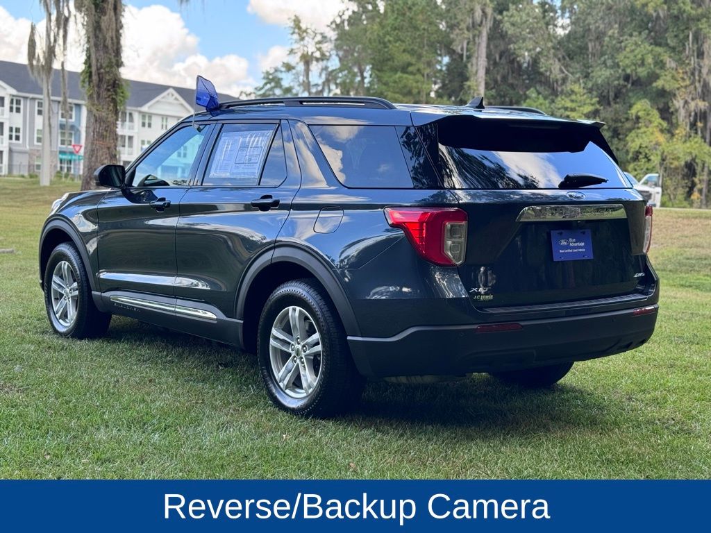 2022 Ford Explorer XLT photo 3