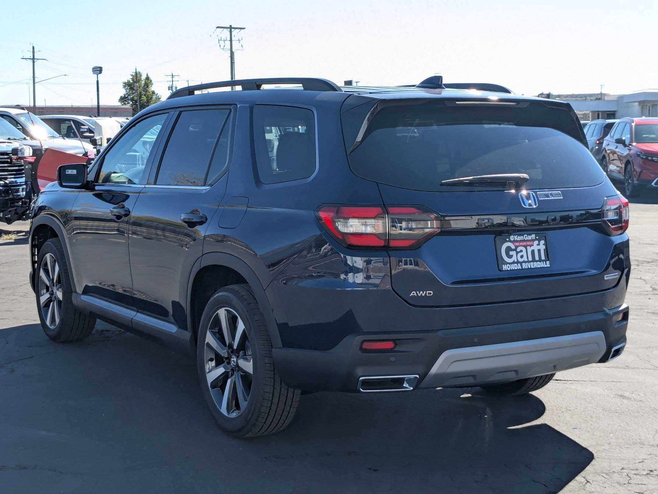 2025 Honda Pilot Touring photo 5