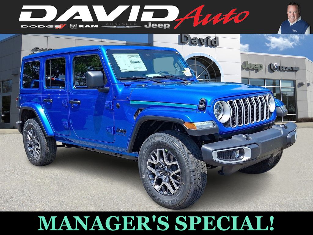 2025 Jeep Wrangler 4-Door Sahara's photo