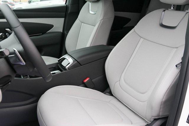 New 2025 White Hyundai Limited image 11