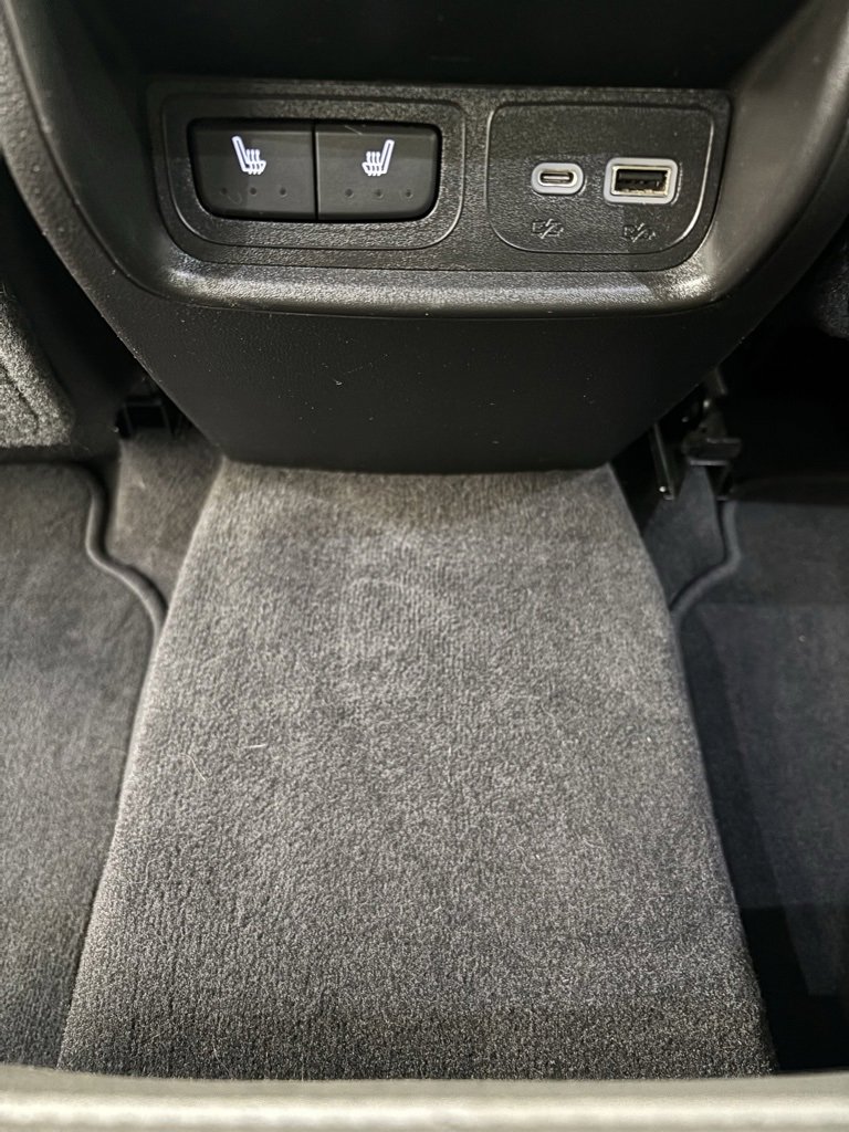 2022 Cadillac XT4 Luxury photo 4