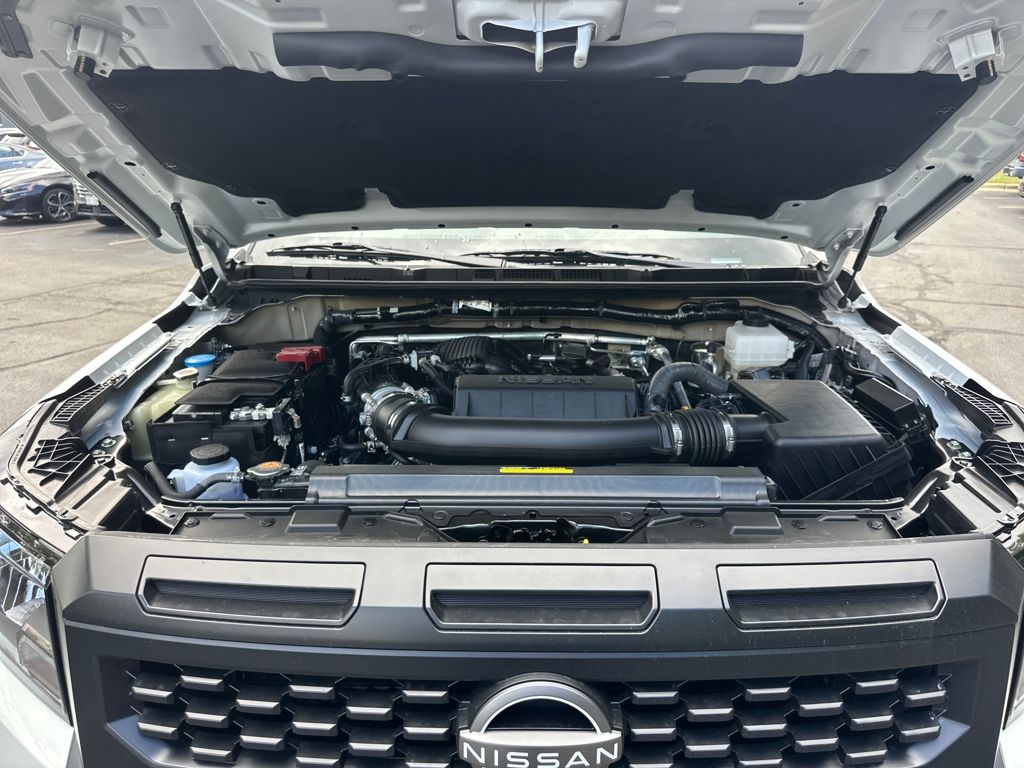 2025 Nissan Frontier S photo 28
