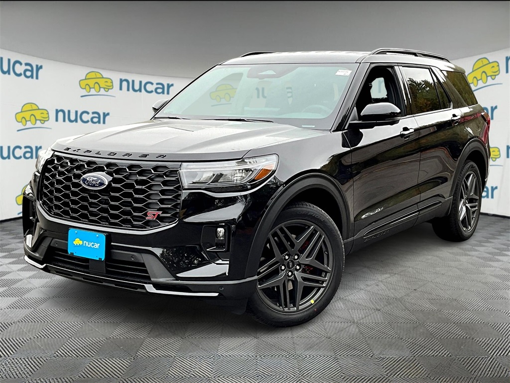 2025 Ford Explorer ST photo 2