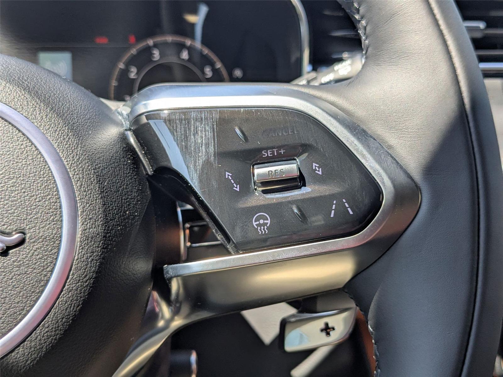 2026 Jaguar F-PACE P250 R-Dynamic S photo 14