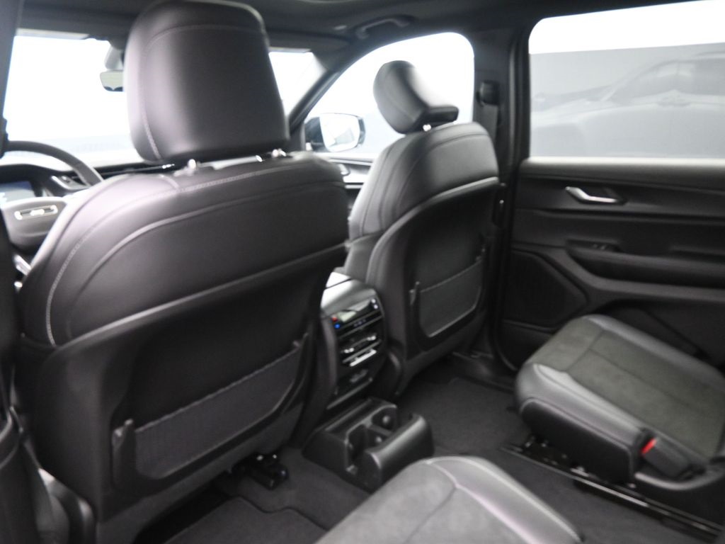 2025 Jeep Grand Cherokee Altitude X photo 11