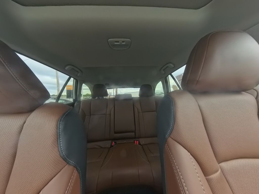 2025 Subaru Outback Touring XT photo 25
