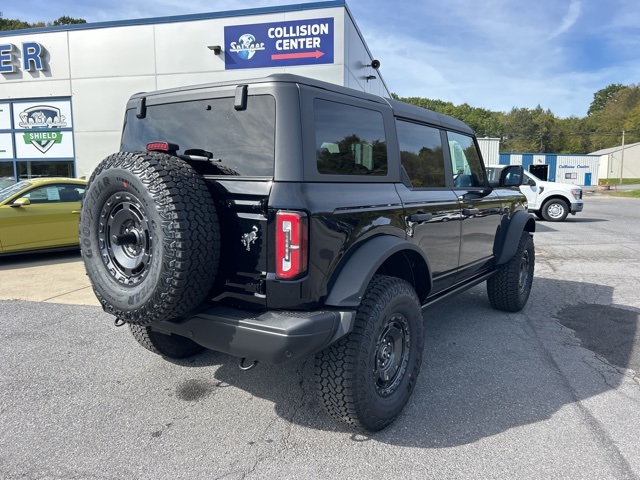 2025 Ford Bronco Badlands photo 4