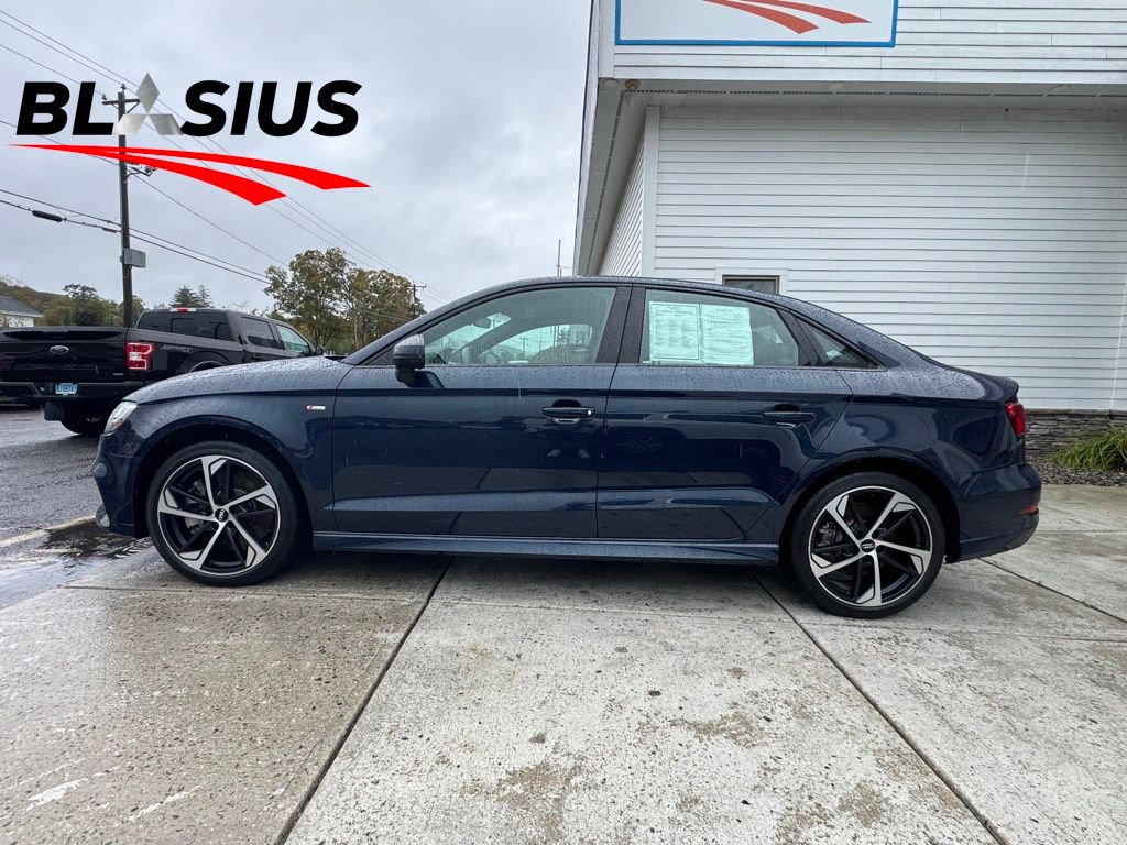 2020 Audi A3 2.0T Premium Plus Quattro photo 3