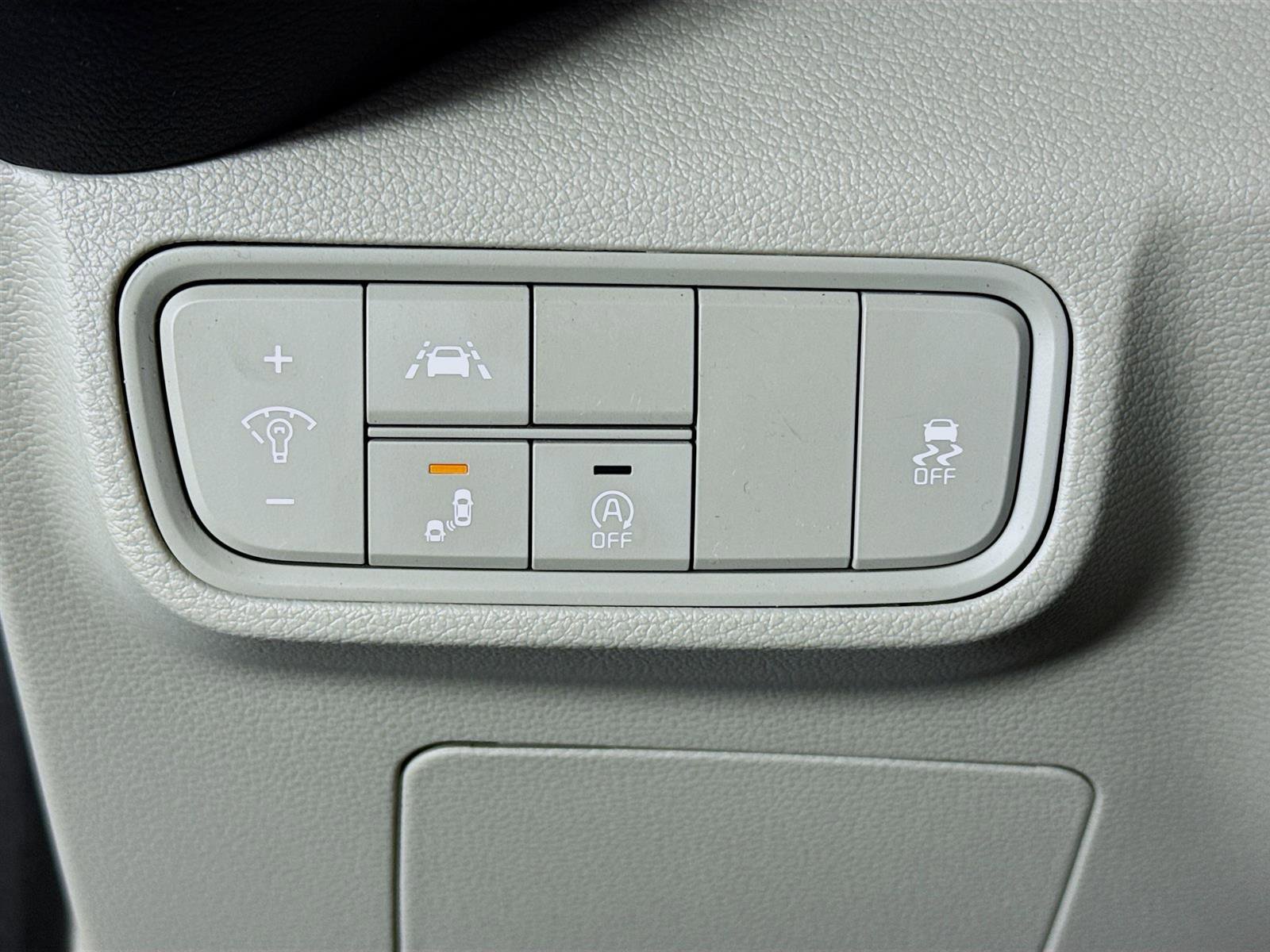 2022 Kia Soul LX photo 5