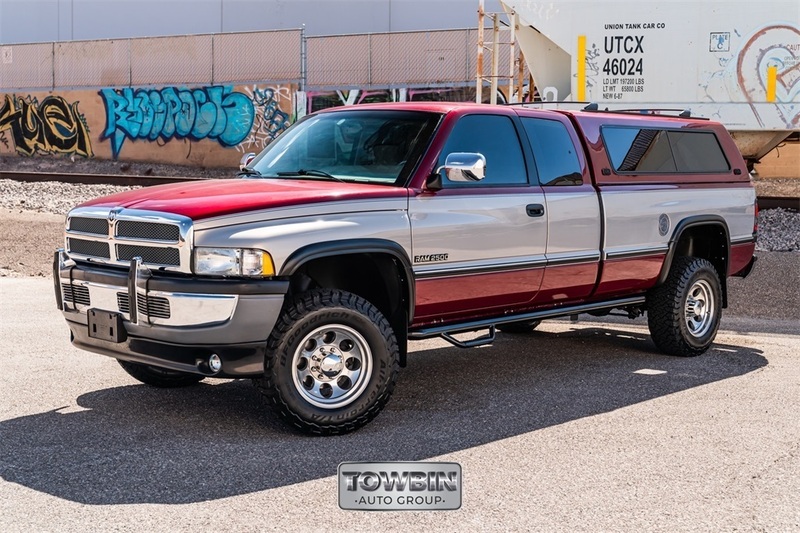 1996 Dodge Ram ST photo 4