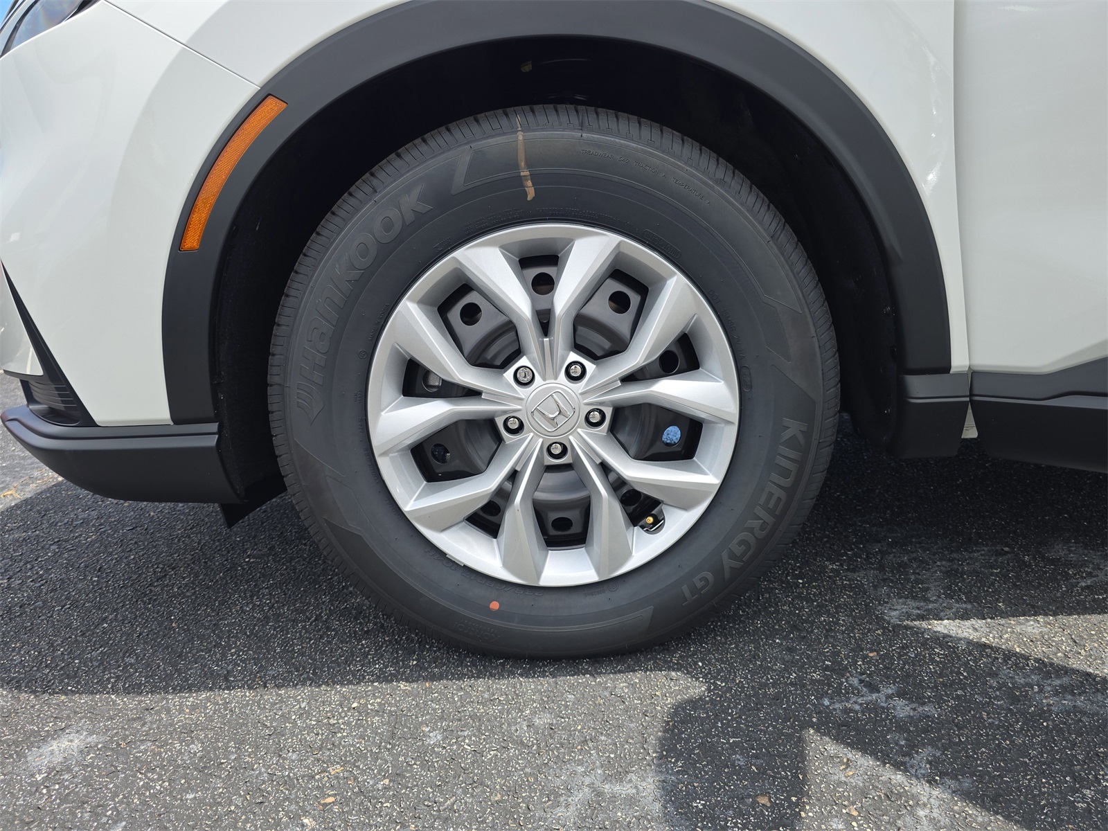 2026 Honda CR-V LX photo 7