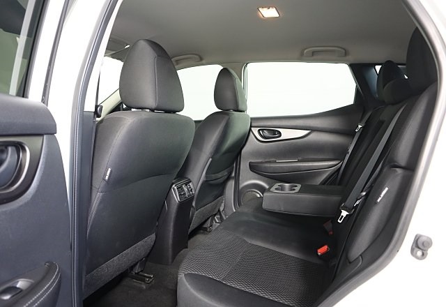 2022 Nissan Rogue Sport S photo 15