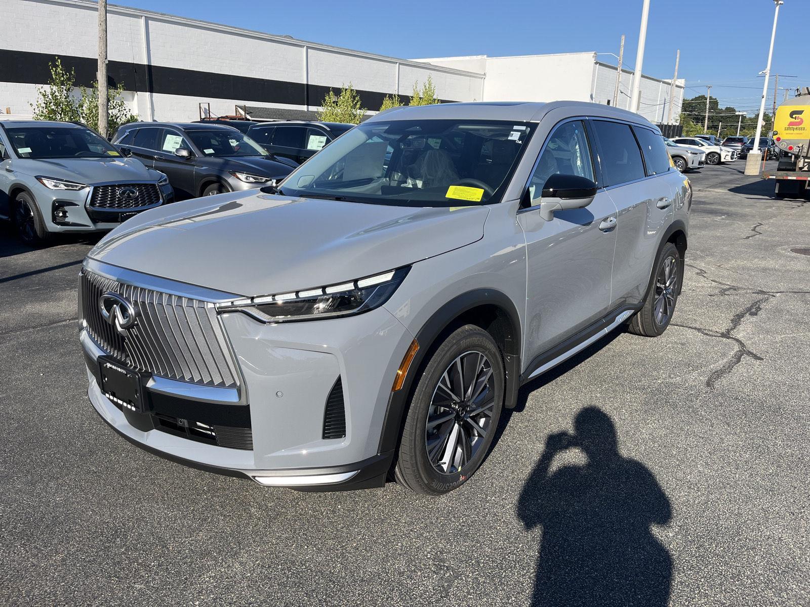 2026 Infiniti QX60 Luxe AWD photo 7