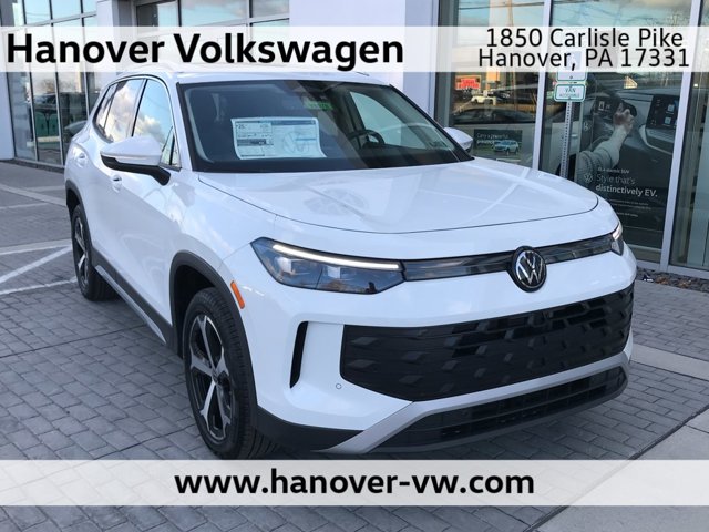 2026 Volkswagen Tiguan SE's photo