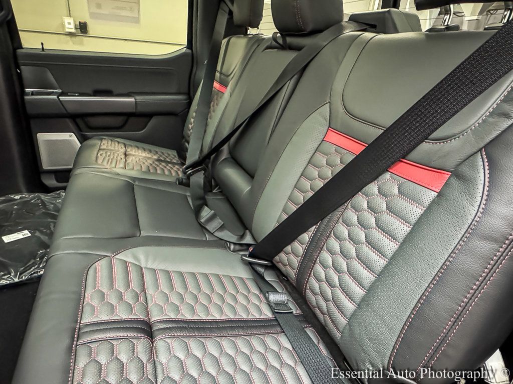 2025 FORD F-150 - Image 13