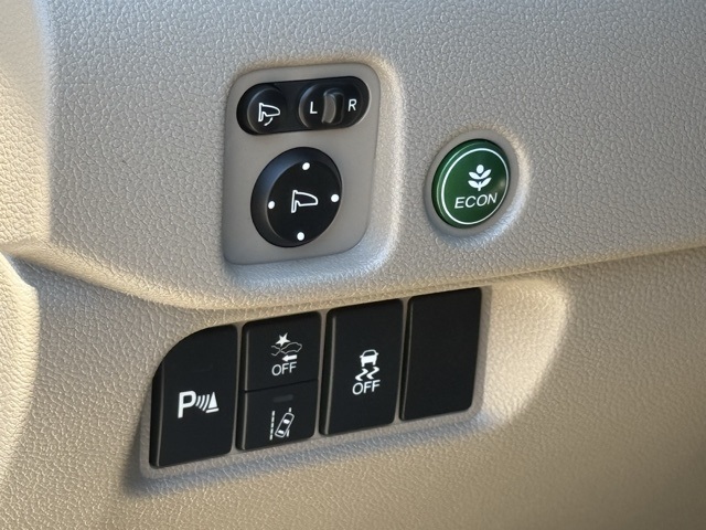 2019 Honda Pilot Elite photo 18