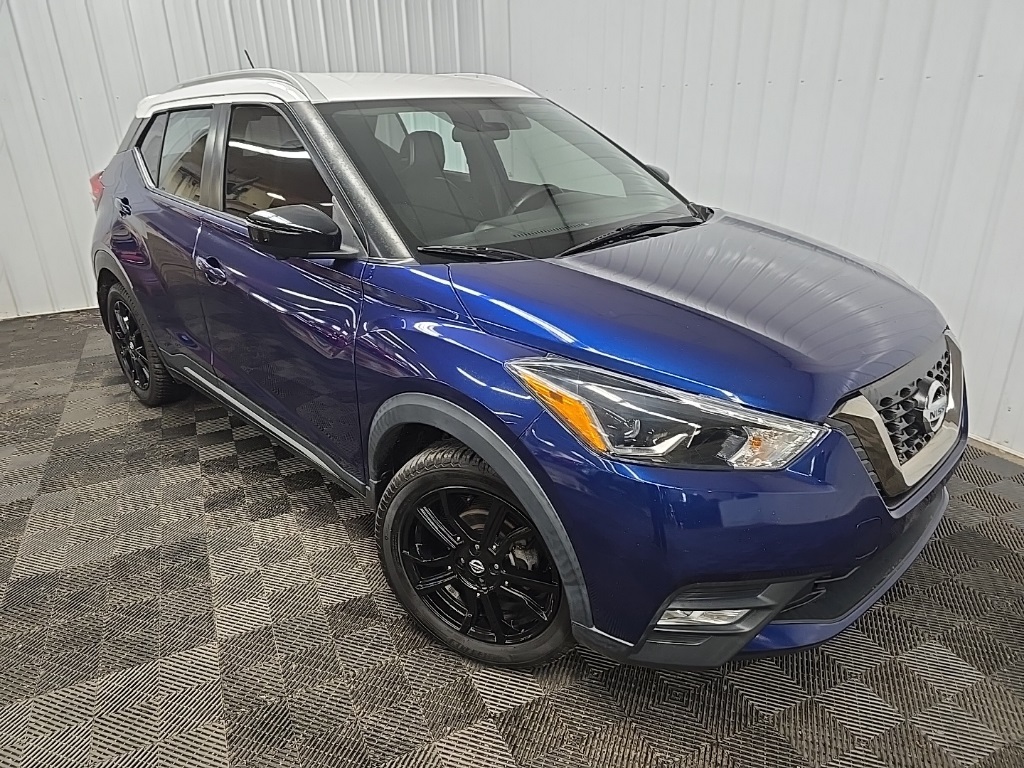 2019 Nissan Kicks SR photo 7