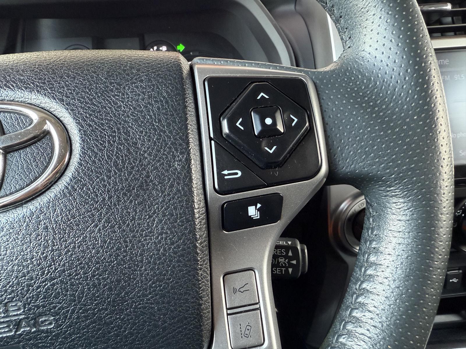 2021 Toyota 4Runner SR5 photo 21