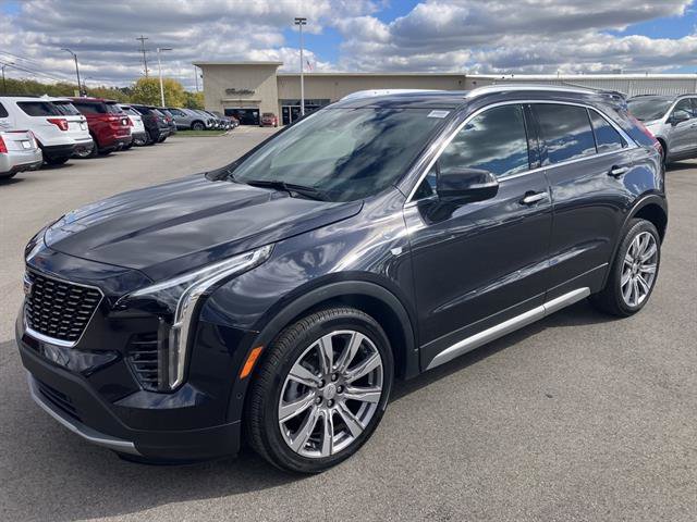 2022 Cadillac XT4 Premium Luxury