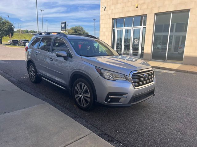 2022 Subaru Ascent Limited photo 3
