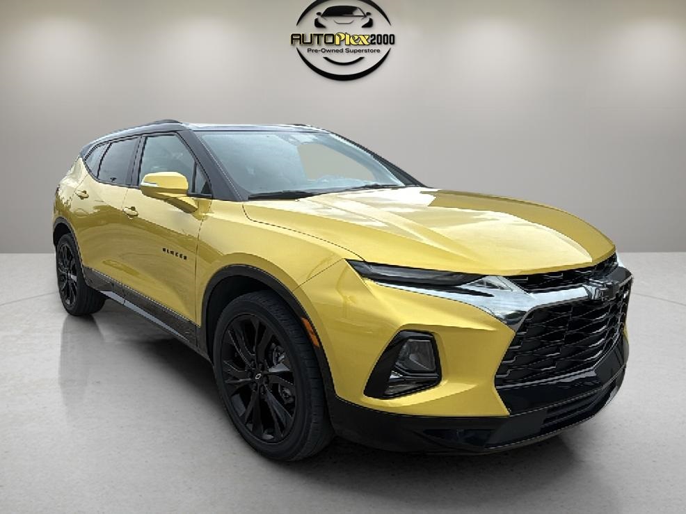 2022 Chevrolet Blazer RS photo 2