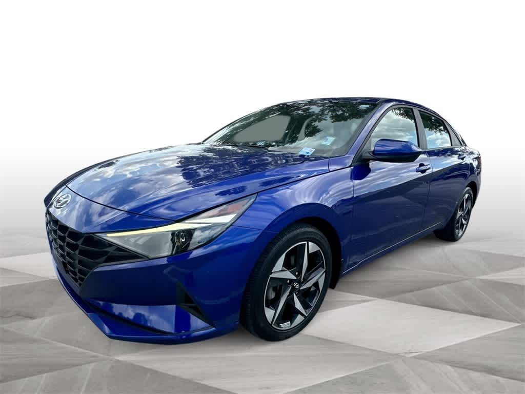 2023 Hyundai Elantra SEL's photo