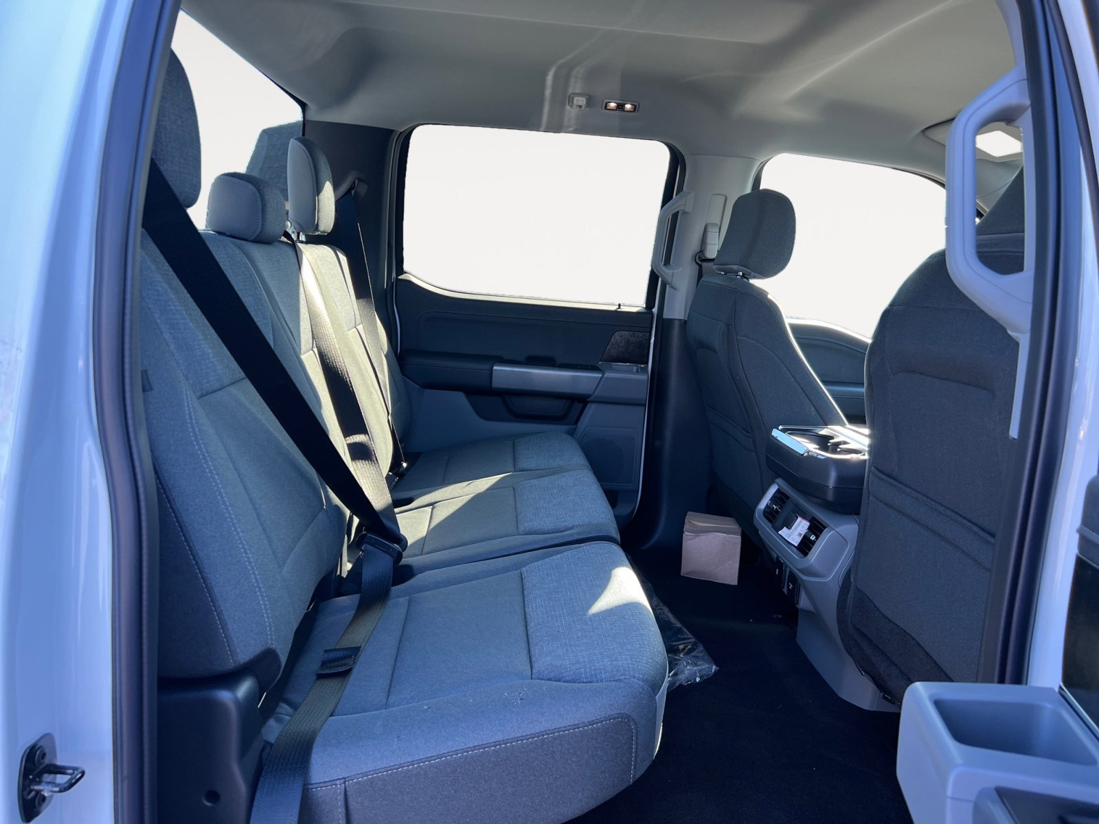 2024 Ford F-150 Lightning XLT photo 10
