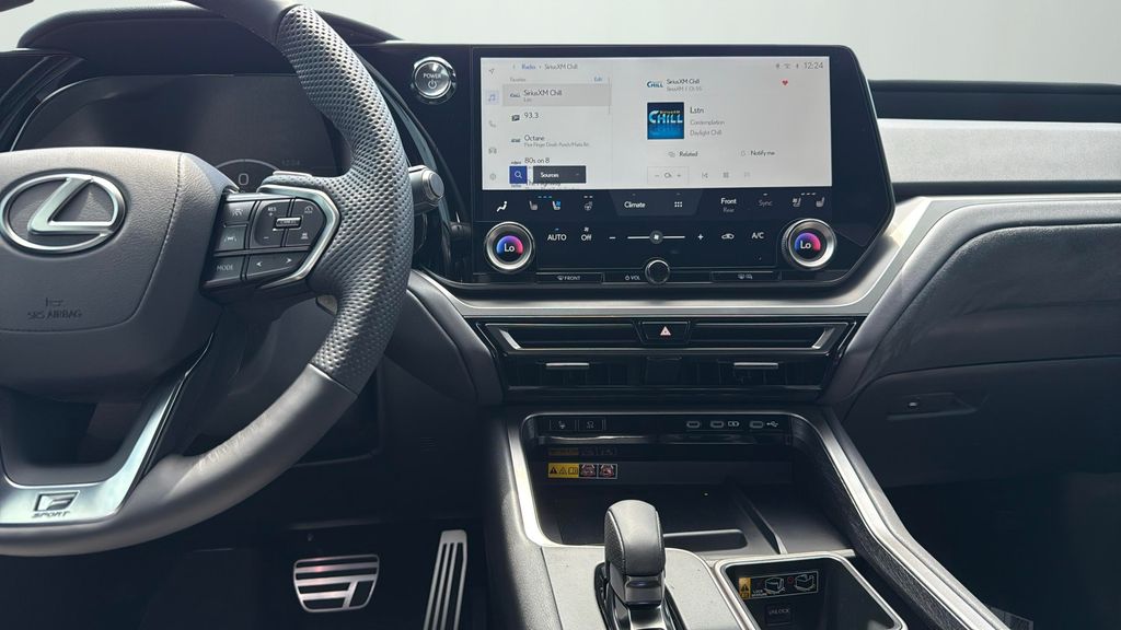 2025 Lexus TX 500h F SPORT Premium photo 10