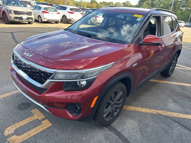 2023 Kia Seltos S photo 4