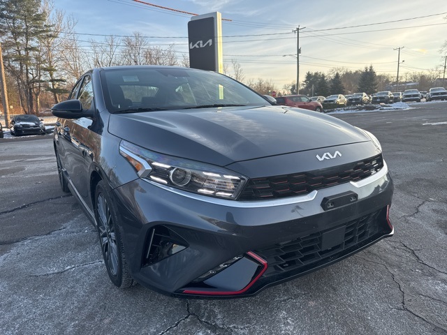 2023 Kia Forte GT-Line's photo