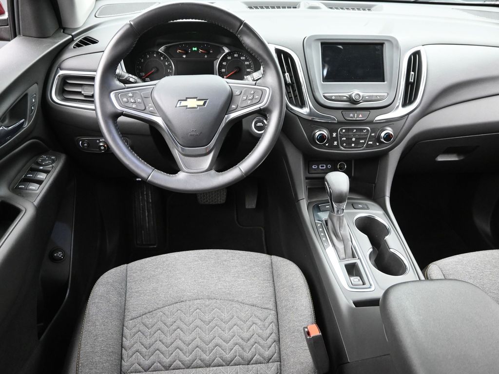 2022 Chevrolet Equinox LT photo 8