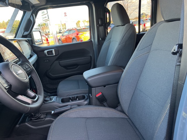 2025 Jeep Wrangler Sport S photo 6