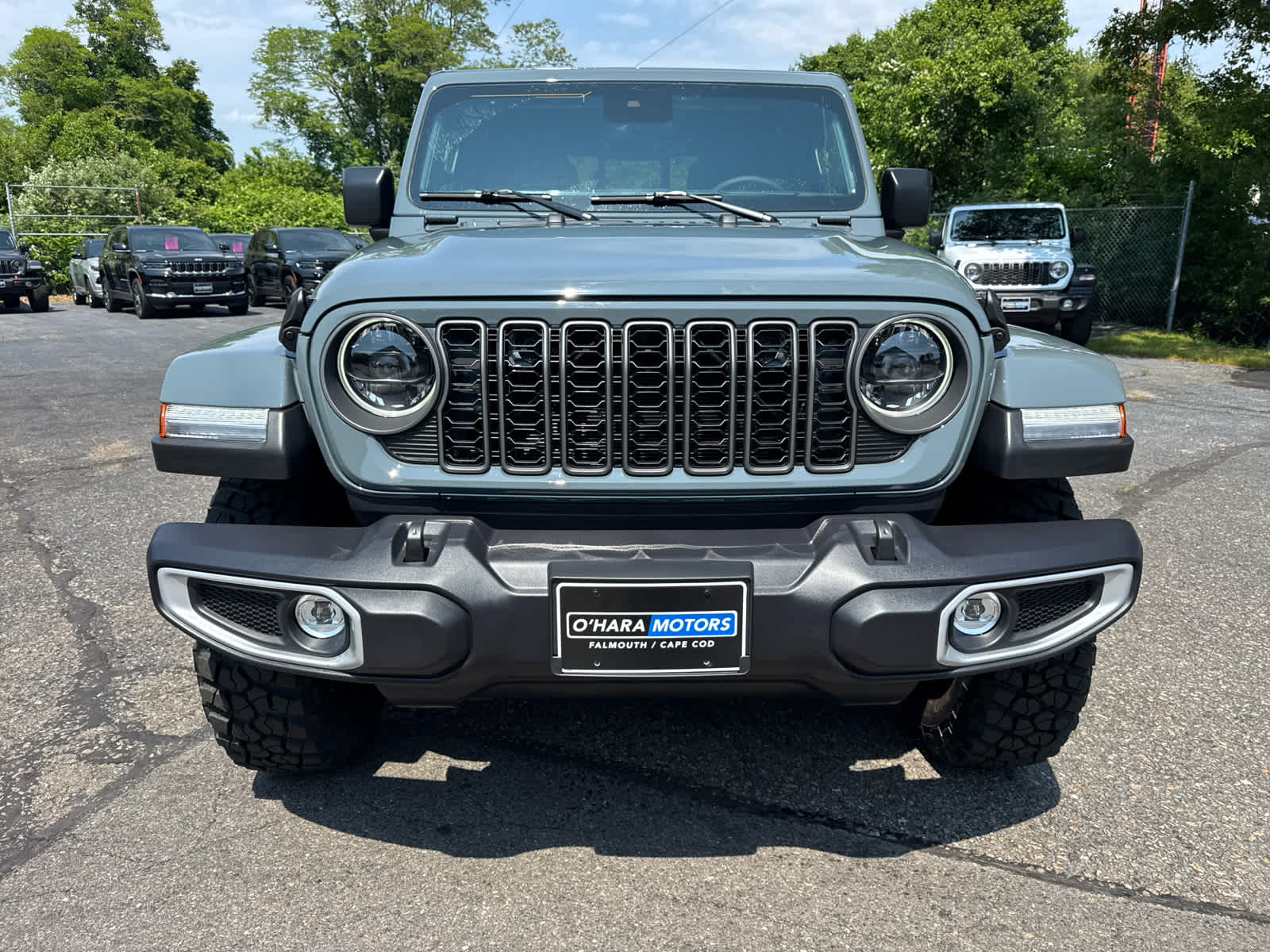 2025 Jeep Gladiator Texas Trail photo 2
