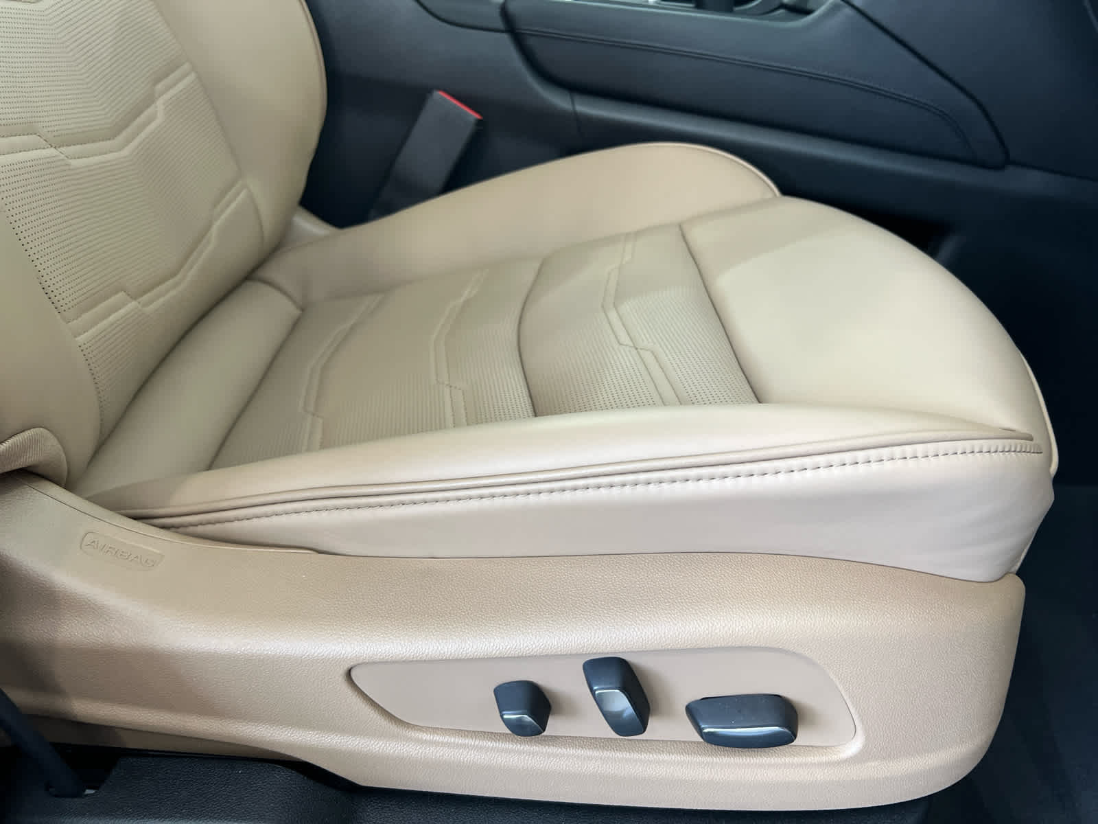 2024 Cadillac XT6 Sport photo 10