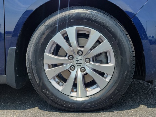 2016 Honda Odyssey EX-L photo 5