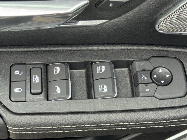 2026 Ram 1500 Laramie photo 10