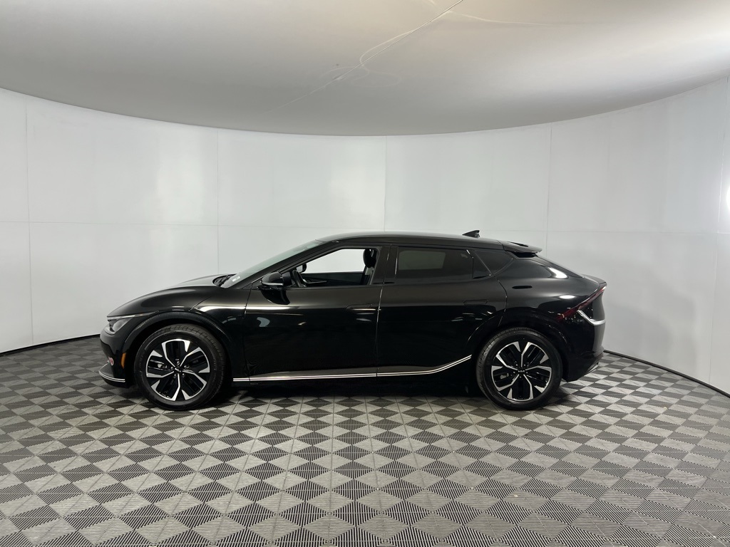 2022 Kia EV6 Light Wind GT-Line photo 5