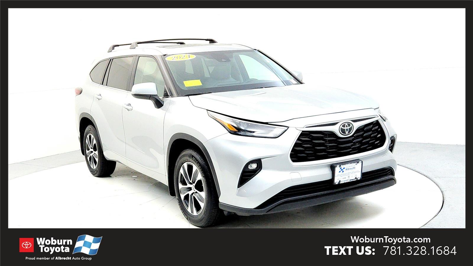 2024 Toyota Highlander XLE's photo