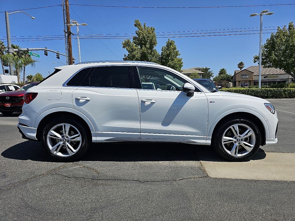2020 Audi Q3 Premium Plus S line photo 7