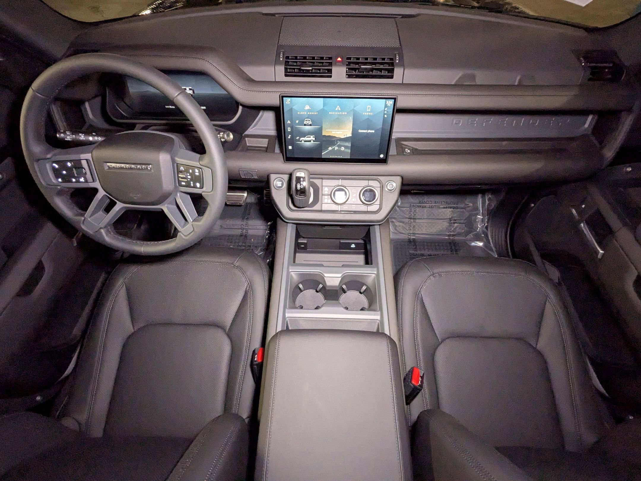 2025 Land Rover Defender 90 X-Dynamic SE photo 14