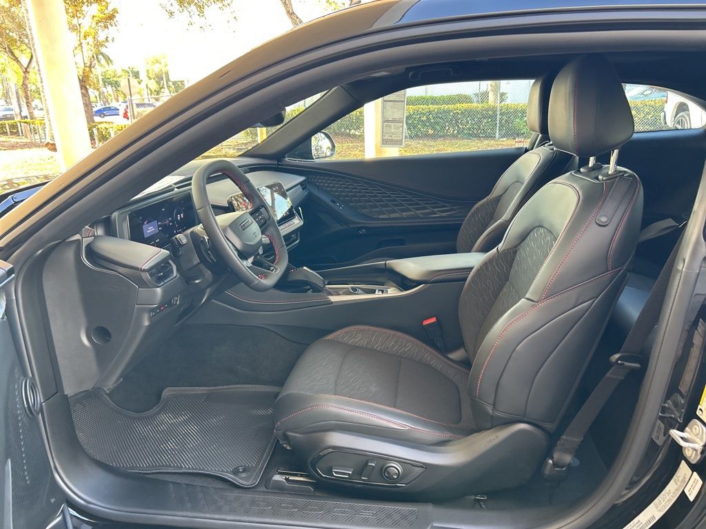 2025 Dodge Charger R/T photo 5