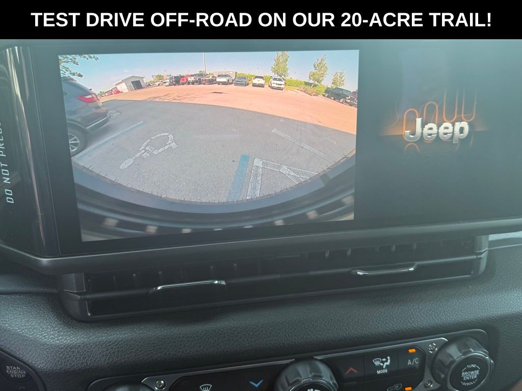 2025 Jeep Wrangler Sport photo 10
