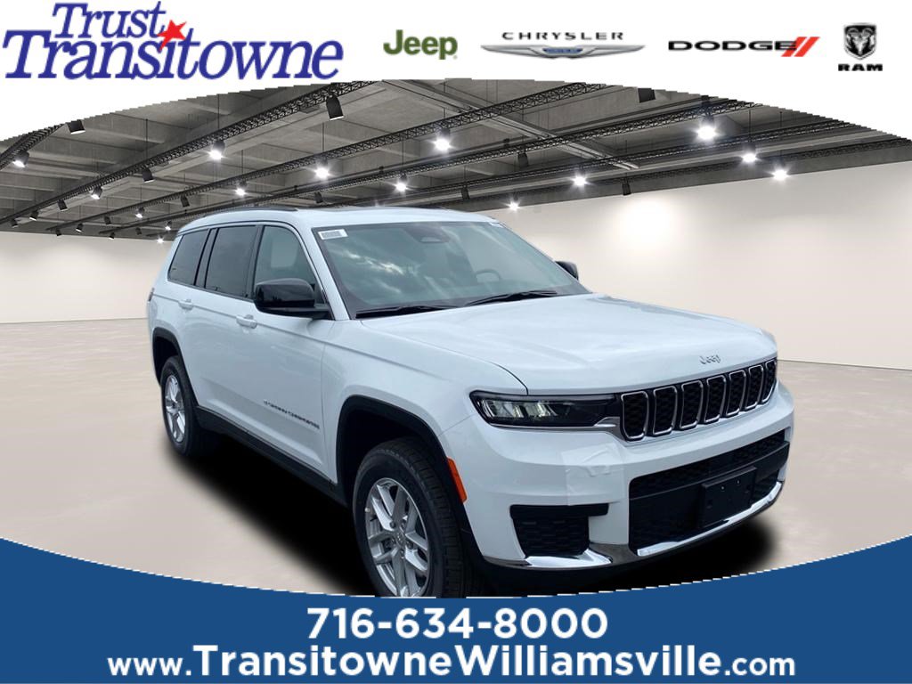 2025 Jeep Grand Cherokee L Laredo's photo