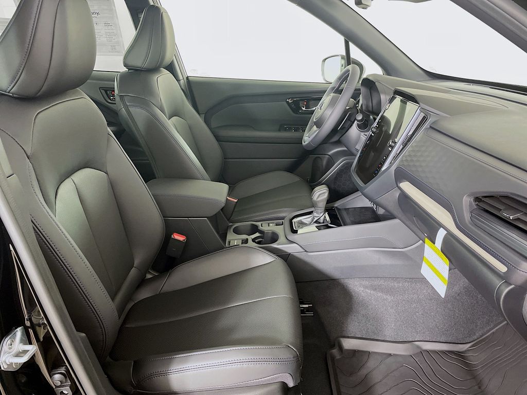2025 Subaru Forester Limited photo 25